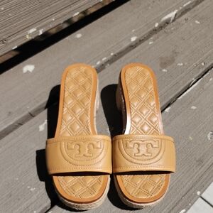 Tory Burch Tan Slide Sandals NEW